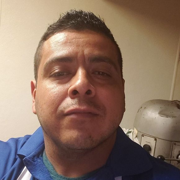 Meet your Posher, Luis alberto - Picture 1 of 1